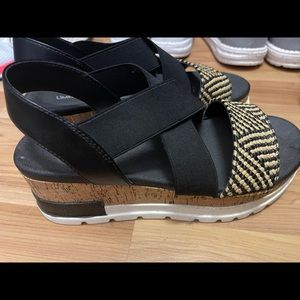 Size 8 heels- limelight